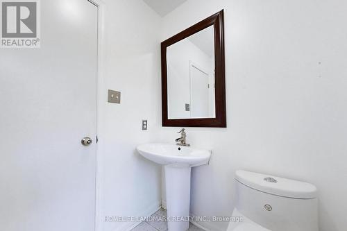 11 Marcus Court, Vaughan, ON - Indoor Photo Showing Bathroom