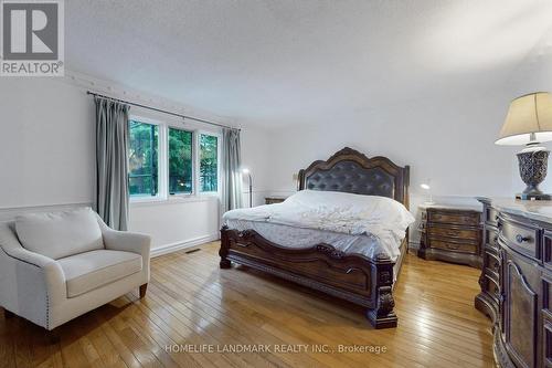 11 Marcus Court, Vaughan, ON - Indoor Photo Showing Bedroom