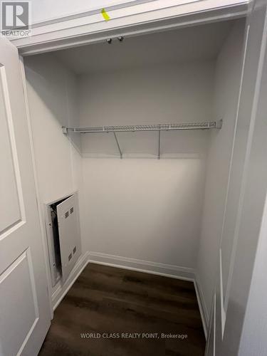 1511 - 20 Gatineau Drive, Vaughan, ON - Indoor With Storage