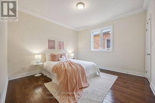 60 Marbrook Street, Richmond Hill, ON - Indoor Photo Showing Bedroom