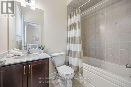 60 Marbrook Street, Richmond Hill, ON - Indoor Photo Showing Bathroom