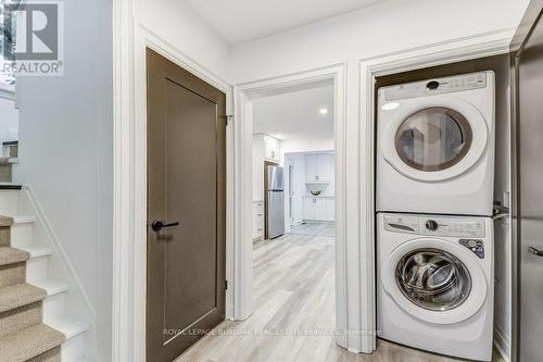 122 Kenilworth Avenue S, Hamilton, ON - Indoor Photo Showing Laundry Room