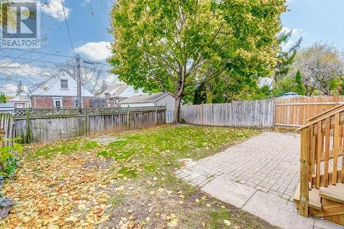 122 Kenilworth Avenue S, Hamilton, ON - Outdoor With Backyard