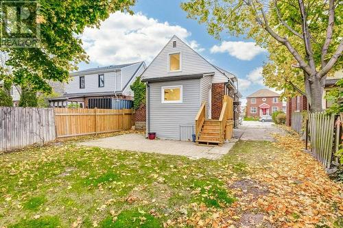 122 Kenilworth Avenue S, Hamilton, ON - Outdoor With Deck Patio Veranda