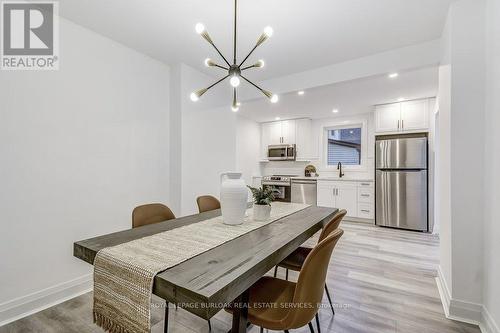 122 Kenilworth Avenue S, Hamilton, ON - Indoor Photo Showing Dining Room