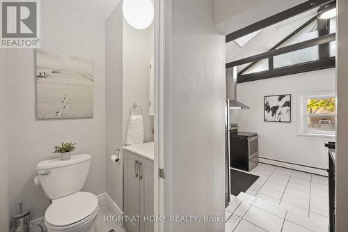 285 Olive Avenue, Oshawa (Central), ON - Indoor Photo Showing Bathroom