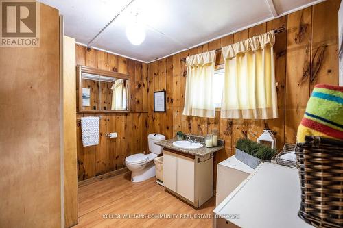 206 Blakely Lane, Madoc, ON - Indoor Photo Showing Bathroom