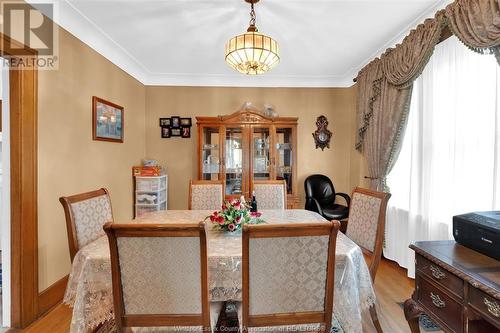 1407 Hall, Windsor, ON - Indoor Photo Showing Dining Room