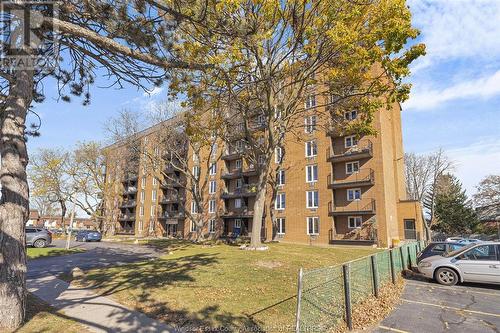 6612 Thornberry Unit# 201, Windsor, ON - Outdoor