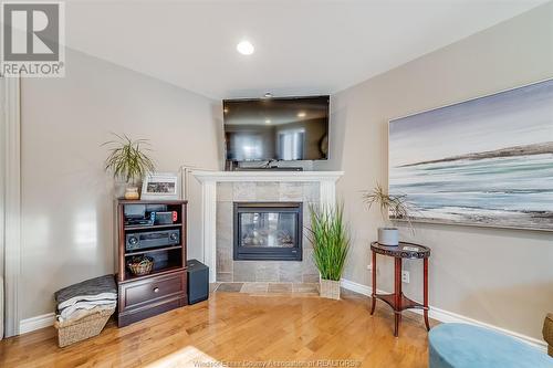 1041 Chelsea Park Way, Lakeshore, ON - Indoor Photo Showing Living Room With Fireplace