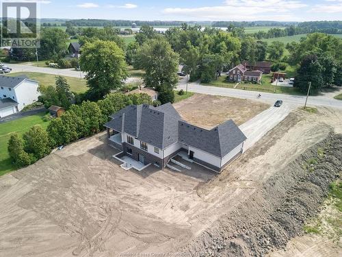 418 County Road 34 West, Kingsville, ON - Outdoor With View