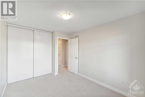 324 Balinroan Crescent, Ottawa, ON - Indoor Photo Showing Other Room