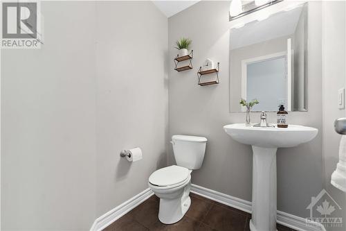 324 Balinroan Crescent, Ottawa, ON - Indoor Photo Showing Bathroom