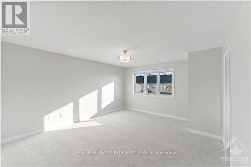 324 Balinroan Crescent, Ottawa, ON - Indoor