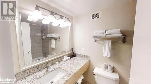 1235 Deerhurst Drive Unit# 317, Huntsville, ON - Indoor Photo Showing Bathroom