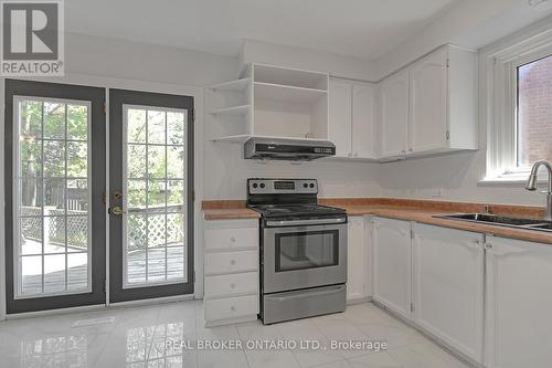 Main - 712 Edgewood Road, Pickering, ON - Indoor Photo Showing Kitchen