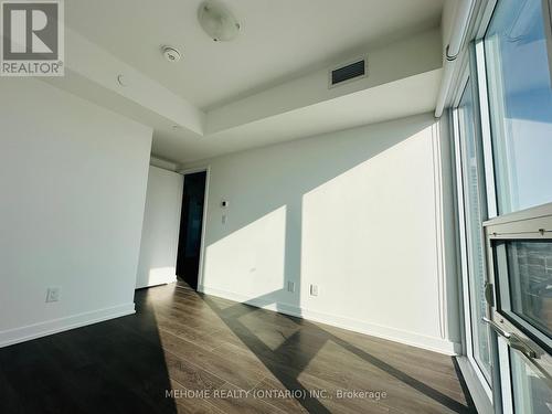 2209 - 2033 Kennedy Road, Toronto, ON - Indoor Photo Showing Other Room