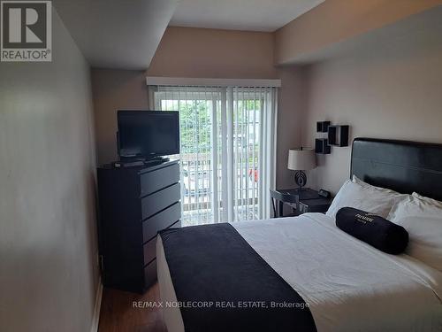 16 - 10480 Islington Avenue, Vaughan, ON - Indoor Photo Showing Bedroom