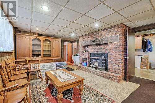 12571 Kennedy Road, Whitchurch-Stouffville, ON - Indoor With Fireplace