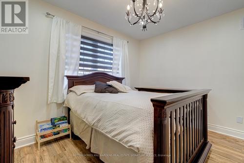 19 - 2880 Headon Forest Drive, Burlington, ON - Indoor Photo Showing Bedroom