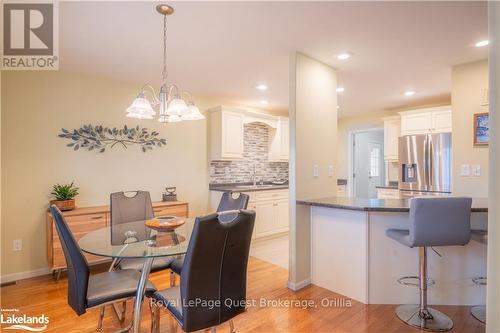 13 Marvin Gardens Boulevard, Wasaga Beach, ON - Indoor Photo Showing Dining Room