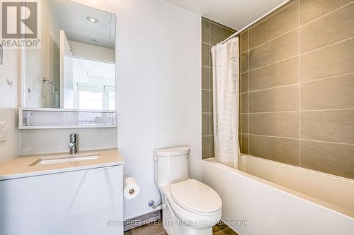 3205 - 5 Buttermill Avenue, Vaughan, ON - Indoor Photo Showing Bathroom