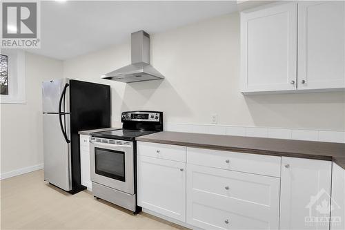 37 Jolliet Avenue Unit#B, Ottawa, ON - Indoor Photo Showing Kitchen