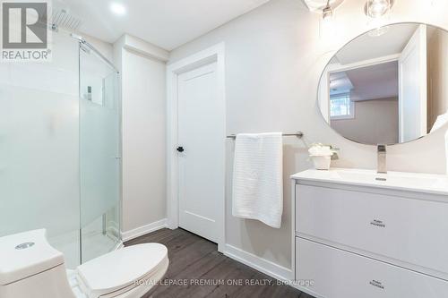 453 Leacock Drive, Barrie, ON - Indoor Photo Showing Bathroom