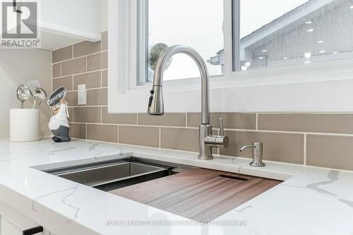 453 Leacock Drive, Barrie, ON - Indoor Photo Showing Kitchen With Double Sink