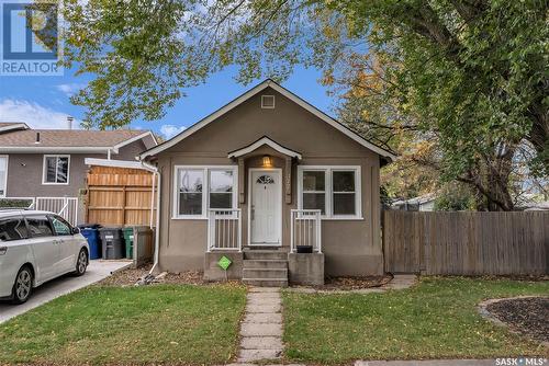 317 Y Avenue S, Saskatoon, SK - Outdoor With Facade