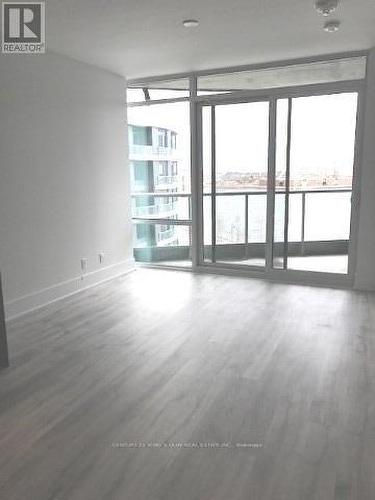 504 - 1 Edgewater Drive, Toronto, ON - Indoor Photo Showing Other Room