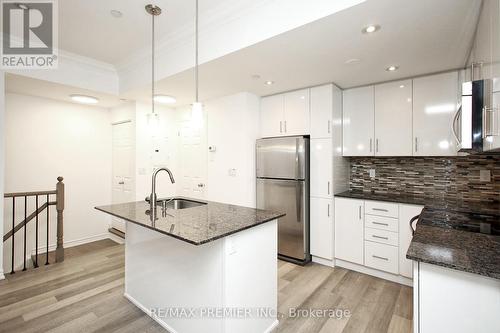 147 - 50 Carnation Avenue, Toronto, ON - Indoor Photo Showing Kitchen With Upgraded Kitchen