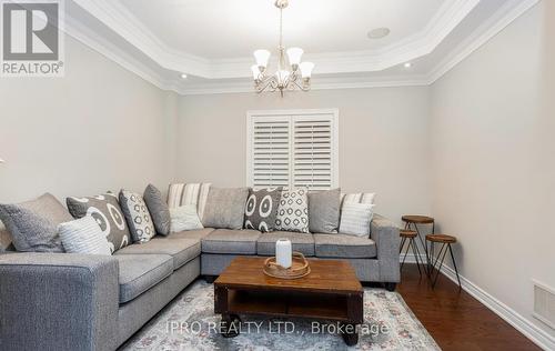 2419 Wasaga Drive, Oakville, ON - Indoor Photo Showing Living Room