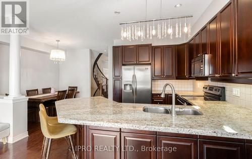 2419 Wasaga Drive, Oakville, ON - Indoor Photo Showing Kitchen With Double Sink With Upgraded Kitchen