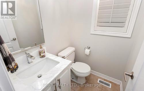 2419 Wasaga Drive, Oakville, ON - Indoor Photo Showing Bathroom