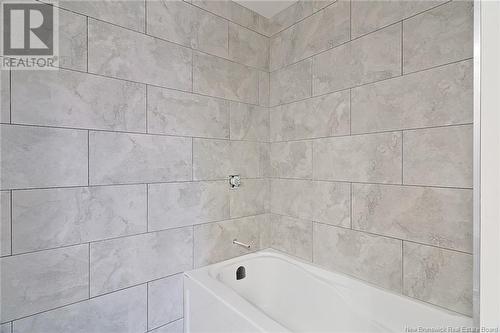 117 Attenborough Drive, Fredericton, NB - Indoor Photo Showing Bathroom