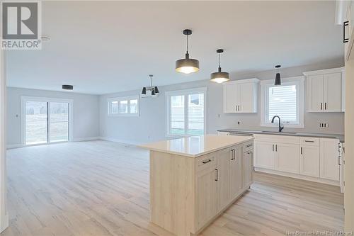 117 Attenborough Drive, Fredericton, NB - Indoor Photo Showing Kitchen With Upgraded Kitchen