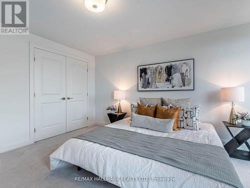 4023 Sixth Line, Oakville, ON - Indoor Photo Showing Bedroom