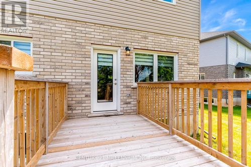 7387 Sherrilee Crescent, Niagara Falls, ON - Outdoor With Deck Patio Veranda With Exterior