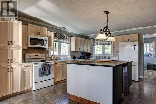 425 Langlois, Markstay-Warren, ON - Indoor Photo Showing Kitchen