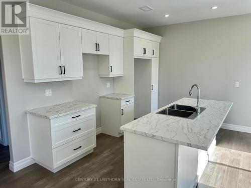 6 Gladstone Street, Madoc, ON - Indoor Photo Showing Kitchen With Double Sink