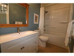 main floor bathroom - 