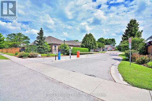 243 - 2025 Meadowgate Boulevard, London, ON - Outdoor