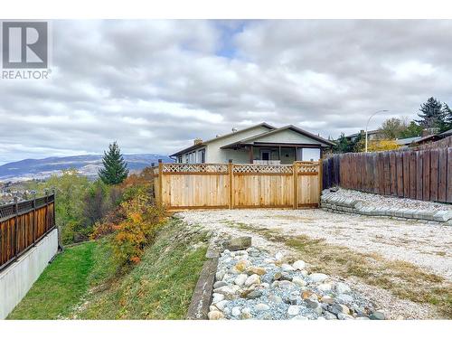 4203 15 Crescent, Vernon, BC - Outdoor