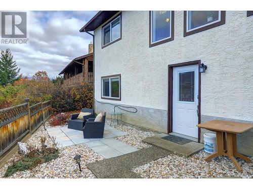 4203 15 Crescent, Vernon, BC - Outdoor With Exterior