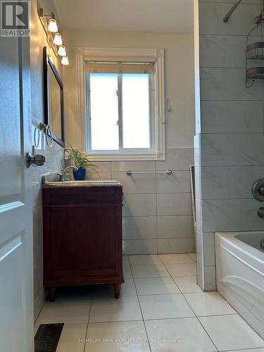 60 Transwell Avenue, Toronto, ON - Indoor Photo Showing Bathroom