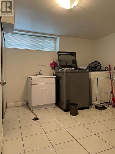 60 Transwell Avenue, Toronto, ON - Indoor Photo Showing Laundry Room