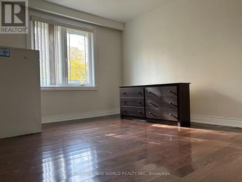 60 Transwell Avenue, Toronto, ON - Indoor