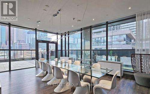 3112 - 290 Adelaide Street W, Toronto, ON - Indoor Photo Showing Dining Room