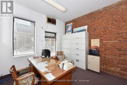 157 Gerrard Street E, Toronto, ON - Indoor Photo Showing Office